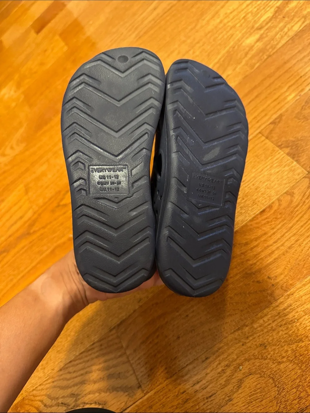 totes lightweight navy